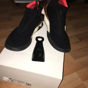 Adidas Predator Tango 18+ Black Gold